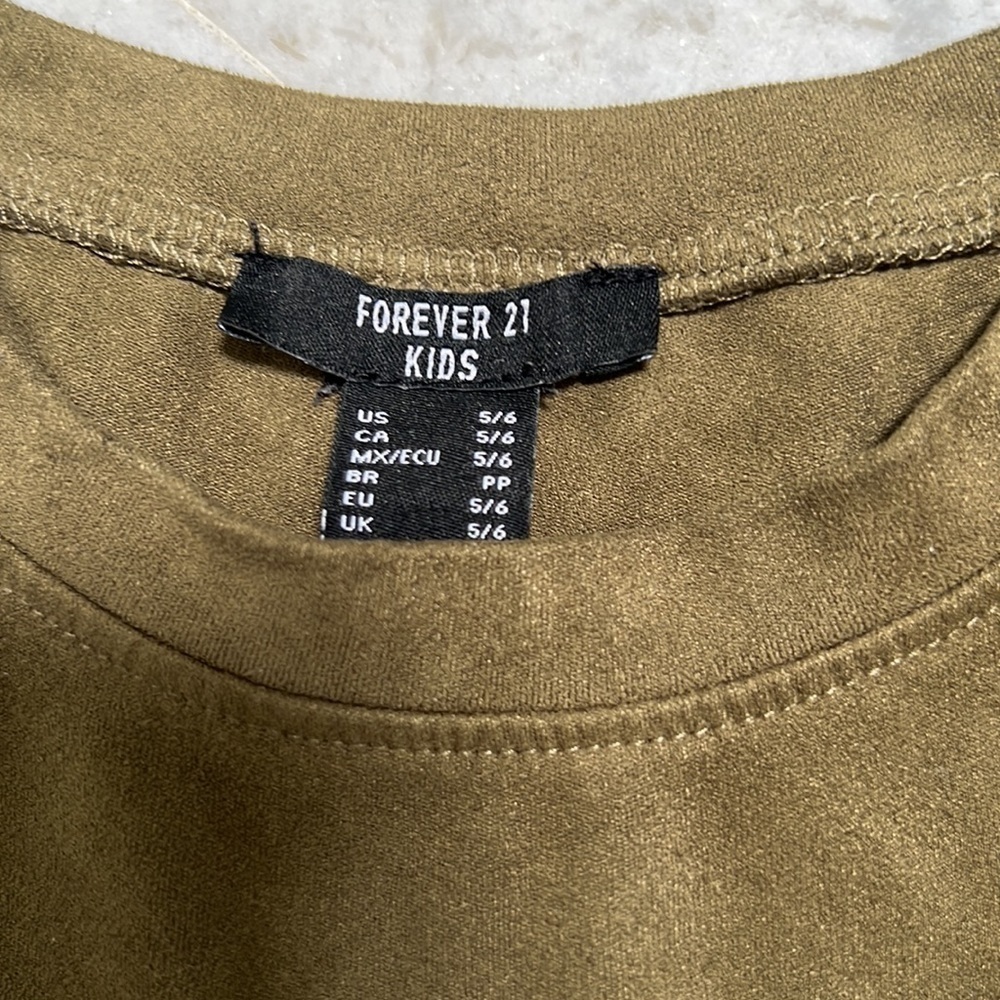 Forever 21 girls dress, size 5/6, worn once. - Picture 2 of 2